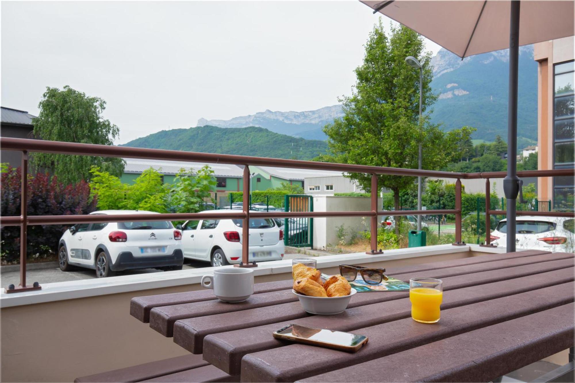 Ibis Budget Grenoble Sud Seyssins Екстер'єр фото