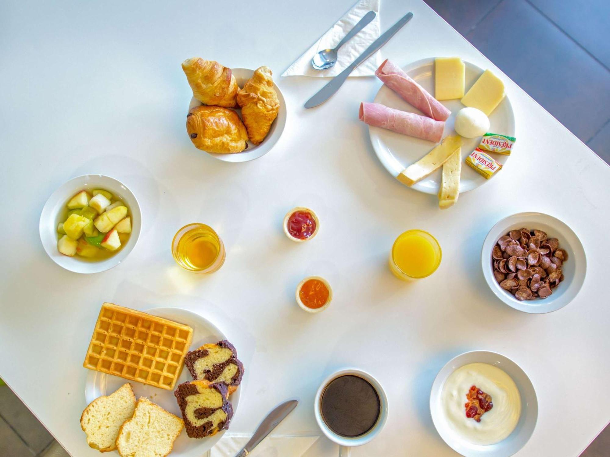 Ibis Budget Grenoble Sud Seyssins Екстер'єр фото